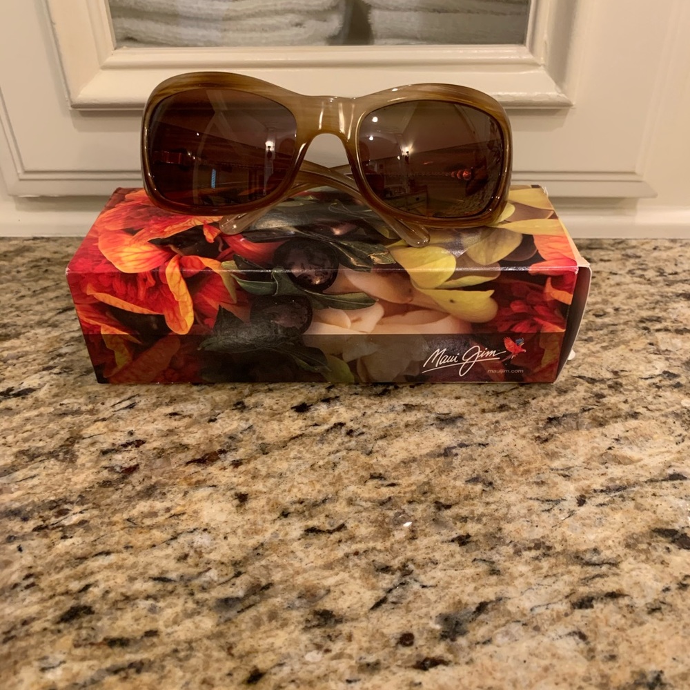 Ladies Maui Jim Sunglasses